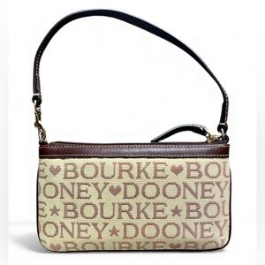 Dooney & Bourke Heart And Star Logo Wristlet